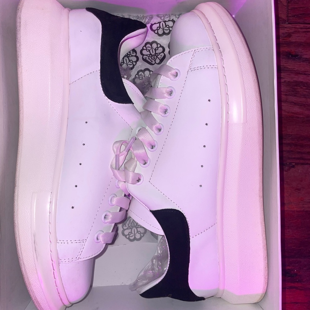 Alexander McQueens size 45, 11 in US